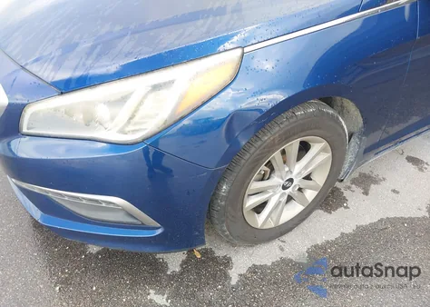 2015 Hyundai Sonata Se z USA, uszkodzony, nr VIN 5NPE24AF8FH146166